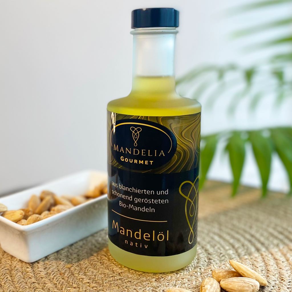 Mandelöl aus gerösteten Bio-Mandeln